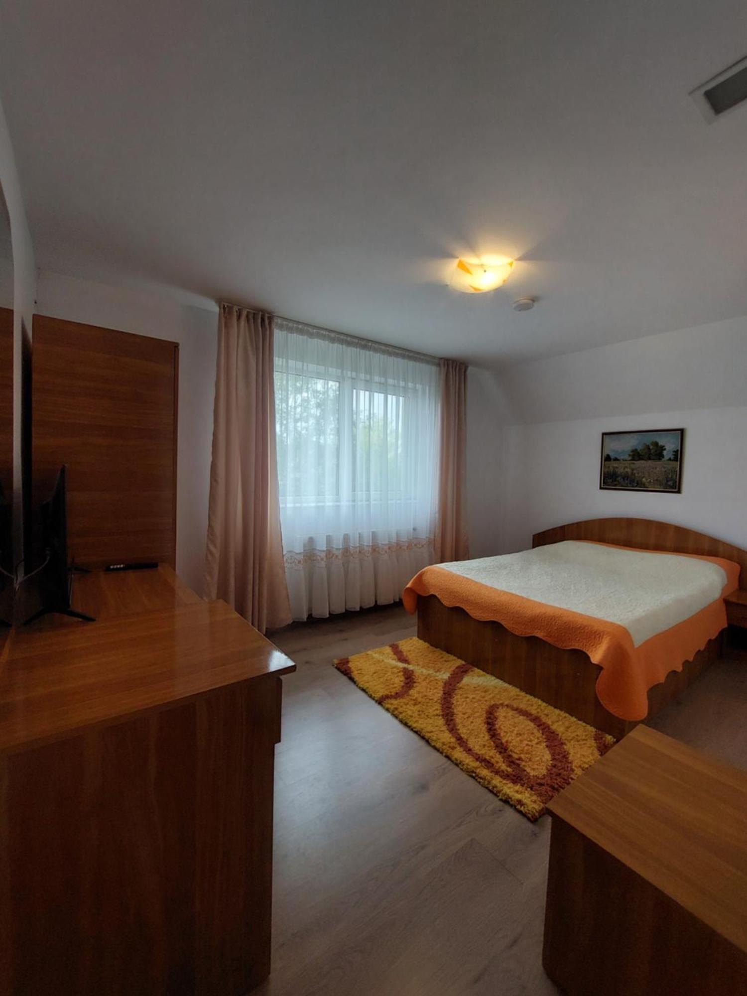 Hotel Steaua Nordului Târgu Neamţ Exterior foto